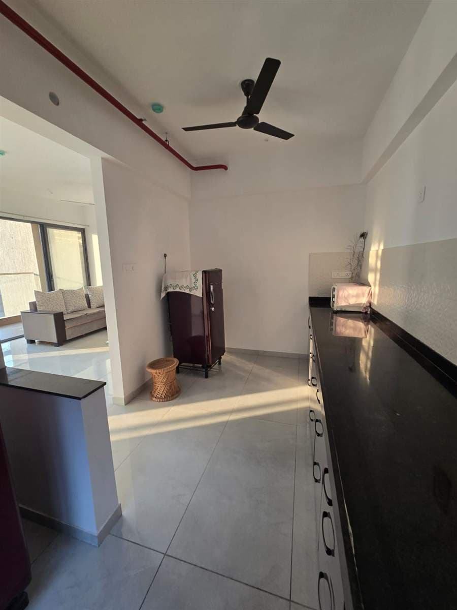2 BHK in Mantra Mirari - Photo 9