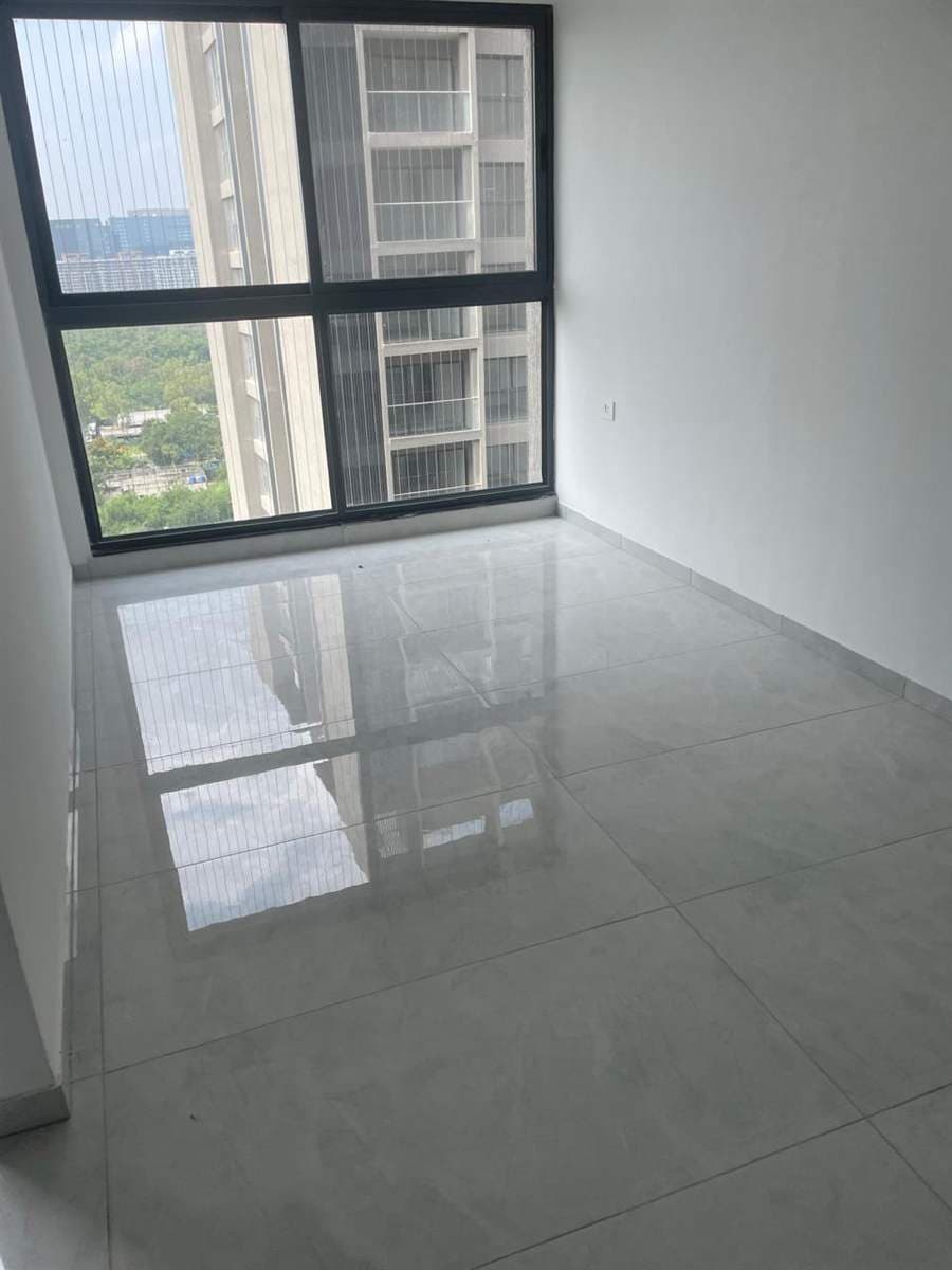 2 BHK in Mantra Mirari - Photo 3