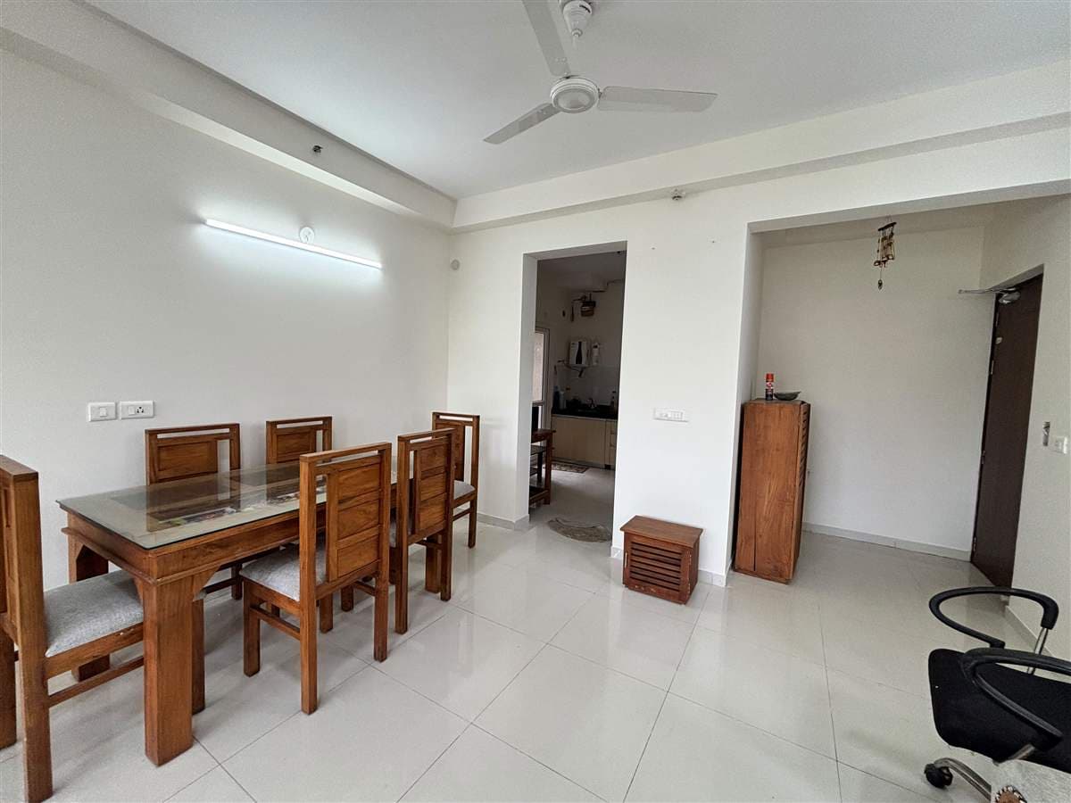 3 BHK in Godrej Infinity - Photo 15