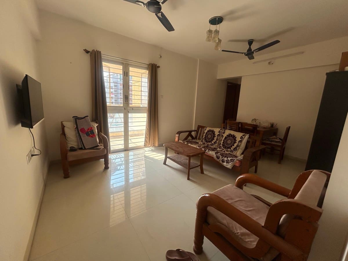 2 BHK in Zen Estate - Photo 5