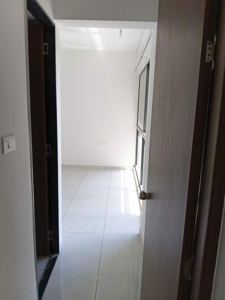3 BHK in Mantra Mirari - Photo 14